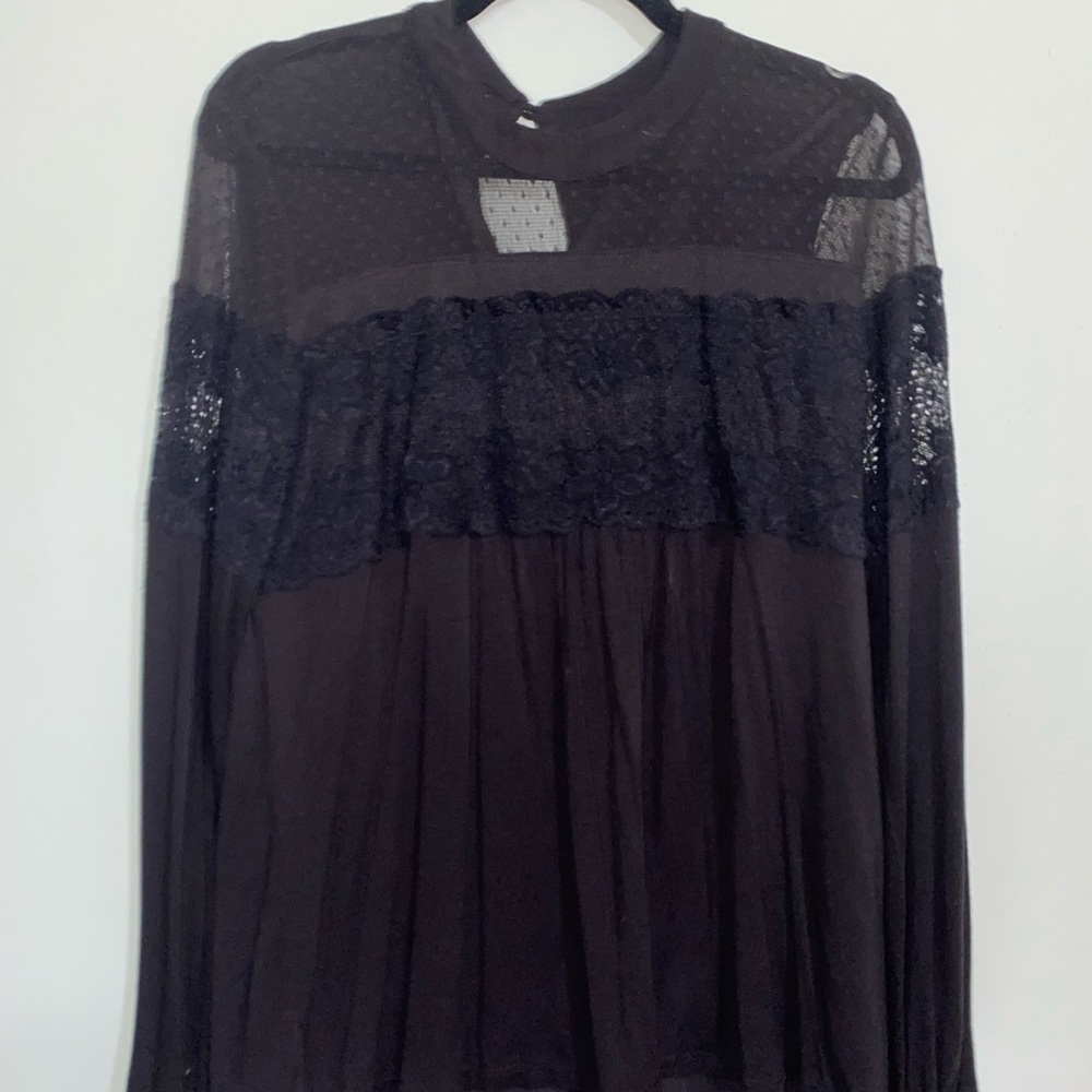 Maurice’s black long sleeve